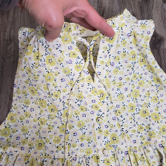 Storia Women's Medium Floral Sundress Loose Flowy Ruffle Detail Sleeveless Tier - Picture 10 of 11